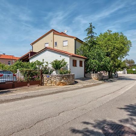 Apartmets Slavica 1644 Banjole Exteriör bild
